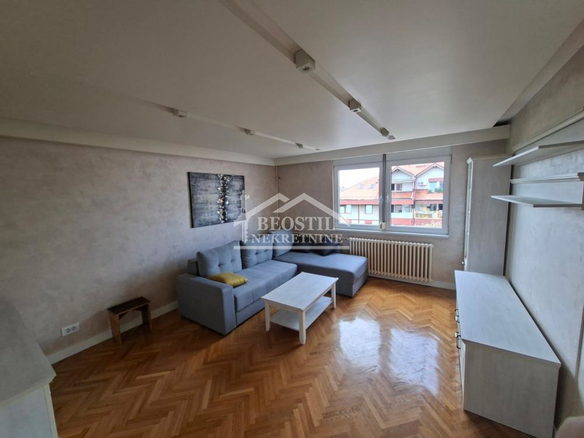 Stan Prodaja Beograd Bežanijska Kosa 2 65 m2