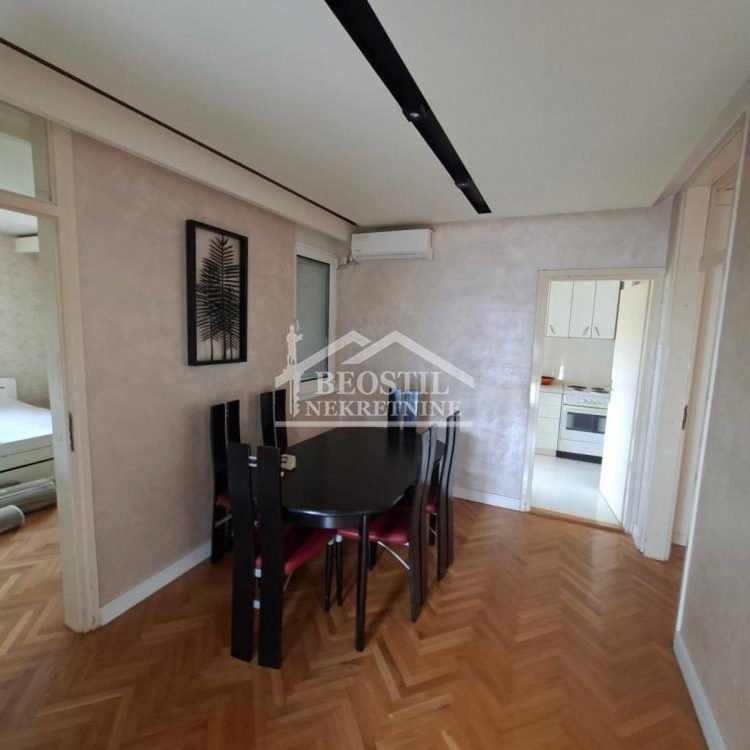 Stan Prodaja Beograd Bežanijska Kosa 2 65 m2