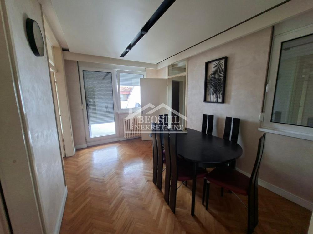 Stan Prodaja Beograd Stan Prodaja Beograd Bežanijska Kosa 2 65 m2