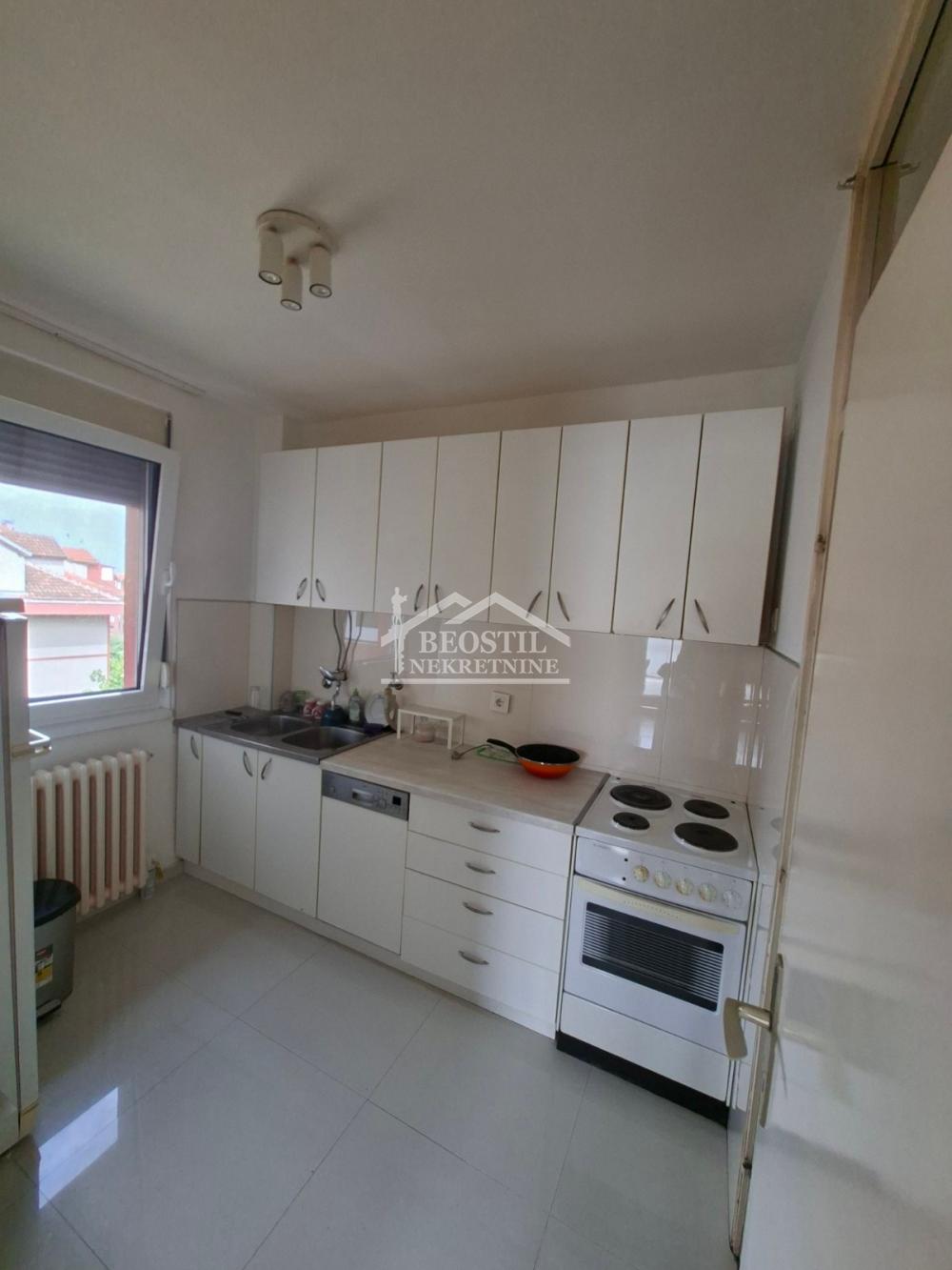Stan Prodaja Beograd Stan Prodaja Beograd Bežanijska Kosa 2 65 m2