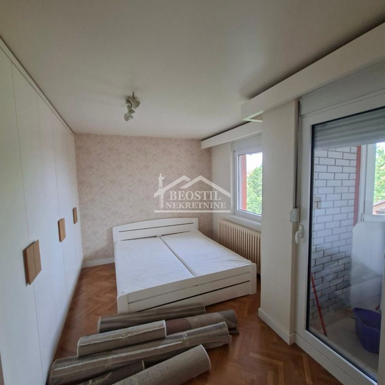 Stan Prodaja Beograd Bežanijska Kosa 2 65 m2