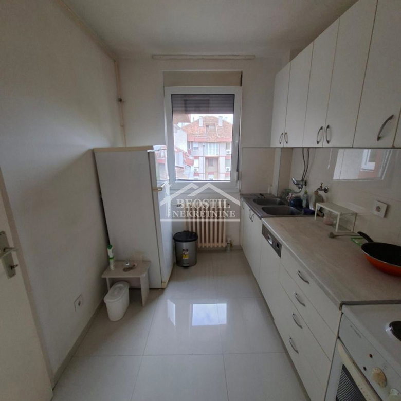 Stan Prodaja Beograd Bežanijska Kosa 2 65 m2