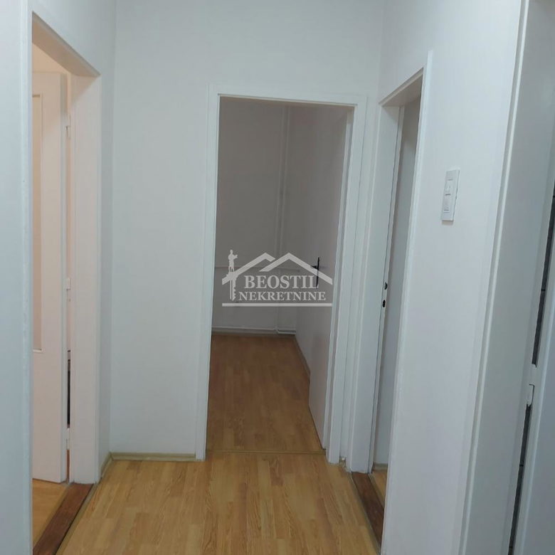 Stan Izdavanje Beograd Blok 21 42 m2