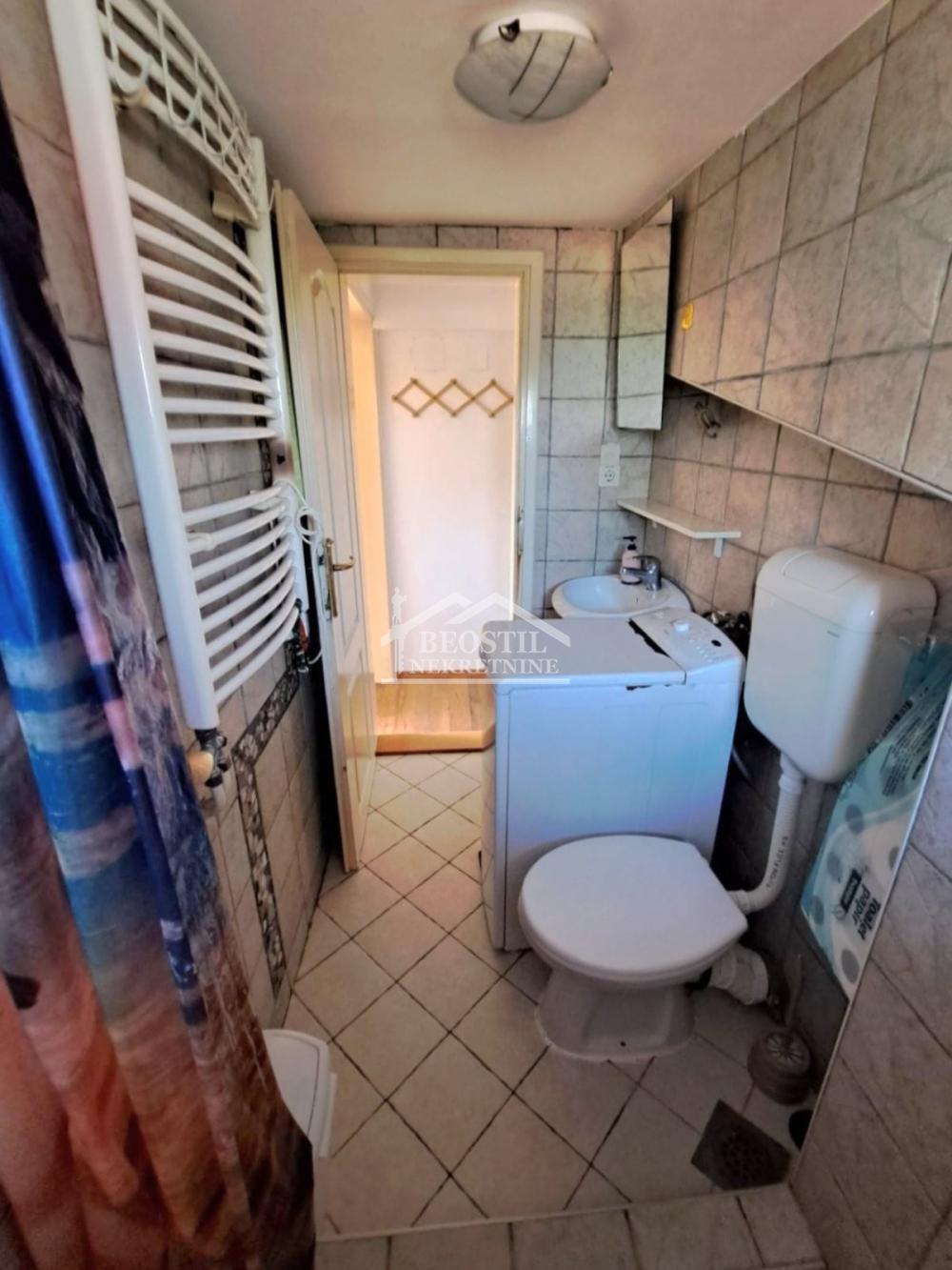 Dvoiposoban stan na prodaju, Karaburma, Beograd, 47m², 118.000 €