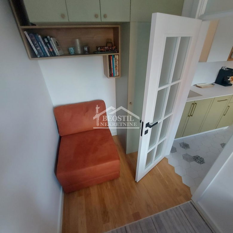 Troiposoban stan na prodaju, Višnjička Banja, Beograd, 74m², 330.000 €
