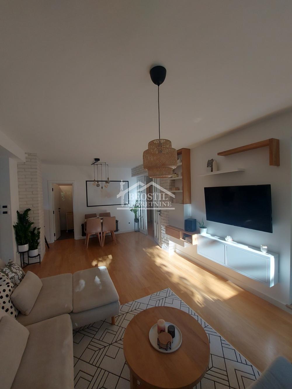 Stan Prodaja Beograd Stan Prodaja Beograd Višnjička Banja 74 m2