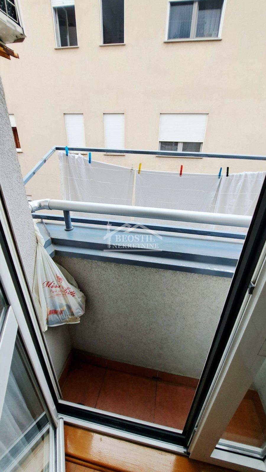 Četvorosoban stan na prodaju, Žarkovo, Beograd, 89m², 211.200 €