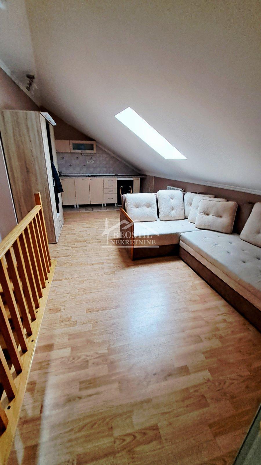 Četvorosoban stan na prodaju, Žarkovo, Beograd, 89m², 211.200 €