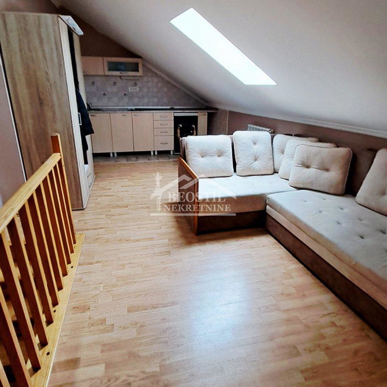 Četvorosoban stan na prodaju, Žarkovo, Beograd, 89m², 211.200 €