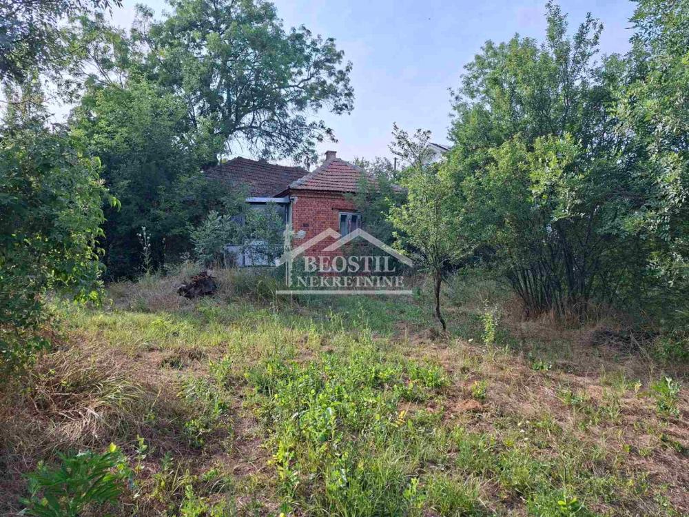 Kuća Prodaja Beograd Vrčin 42 m2