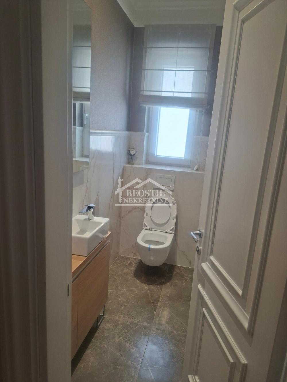 Četvorosoban stan za izdavanje, Hram Svetog Save, Beograd, 137m², 3.200 €/mes