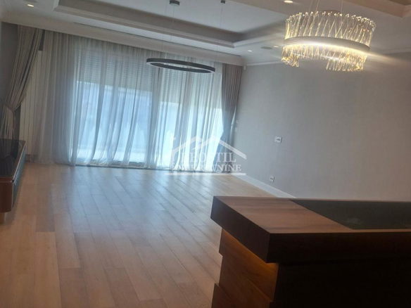 Stan Izdavanje Beograd Hram Svetog Save 137 m2