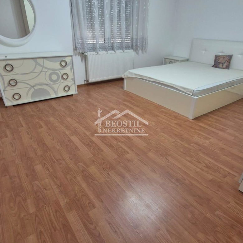 Kuća Prodaja Beograd Vlaška 254 m2