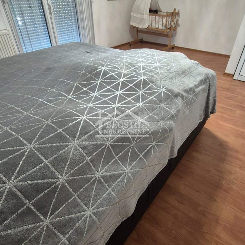 Kuća Prodaja Beograd Vlaška 254 m2