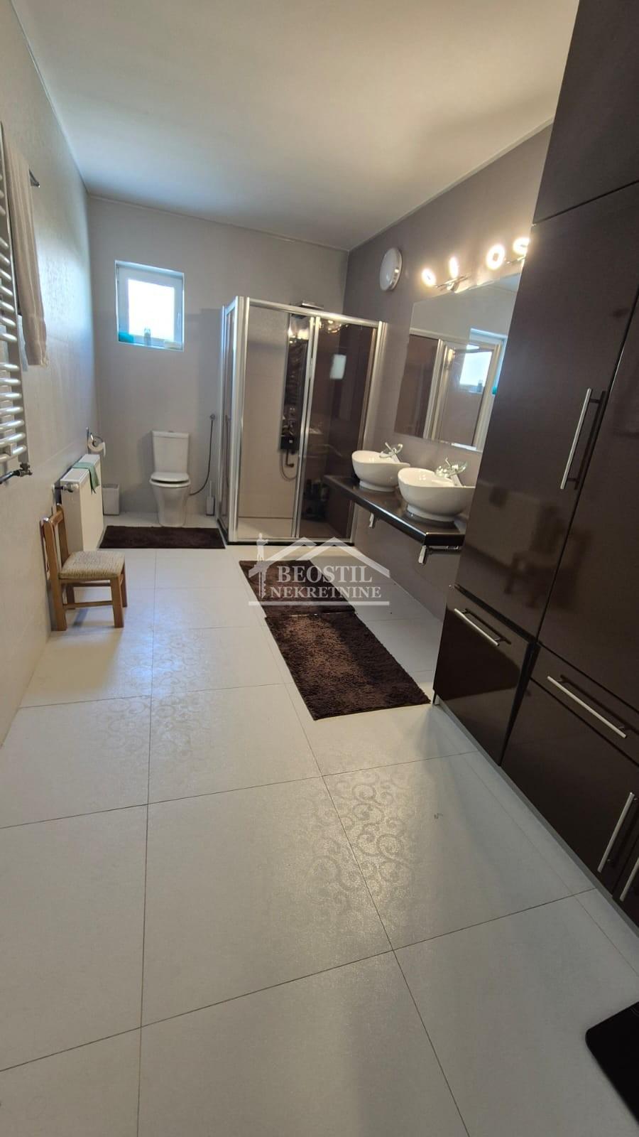 Kuća na prodaju, Vlaška, Beograd, 254m², 295.000 €