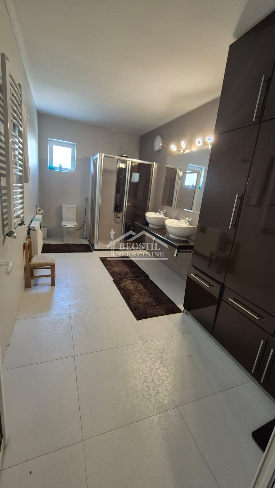Kuća na prodaju, Vlaška, Beograd, 254m², 295.000 €