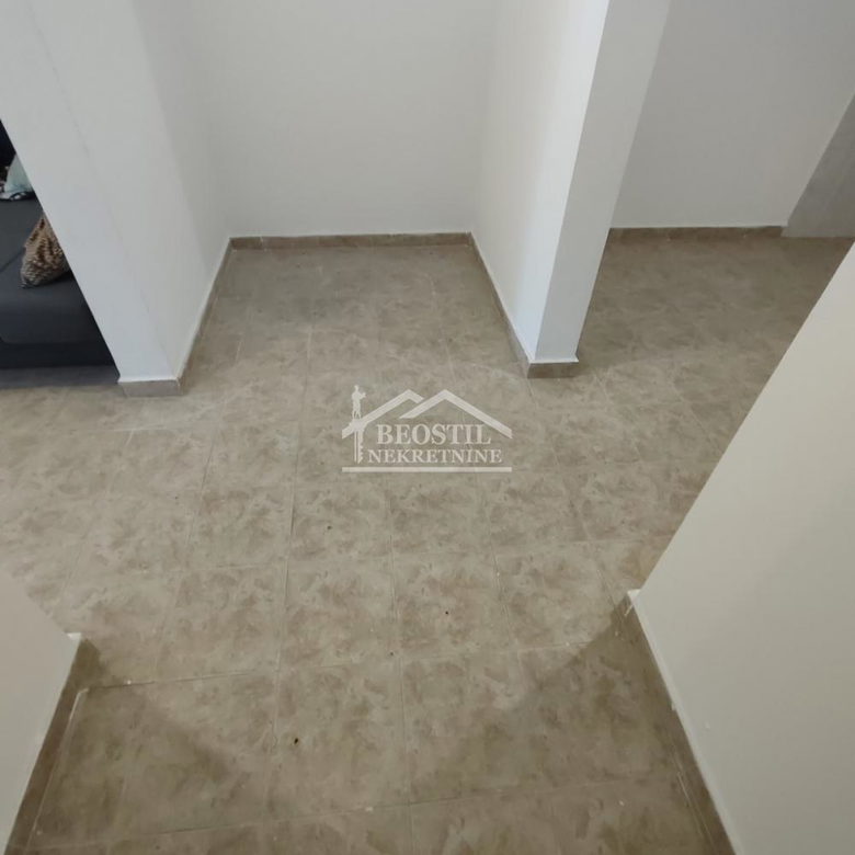 Lokal Prodaja Beograd Konjarnik 46 m2
