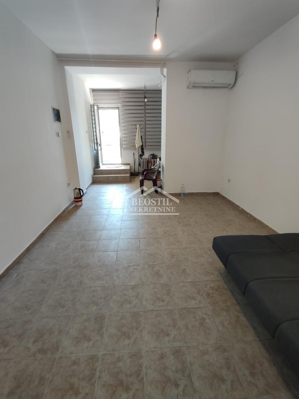 Lokal Prodaja Beograd Konjarnik 46 m2