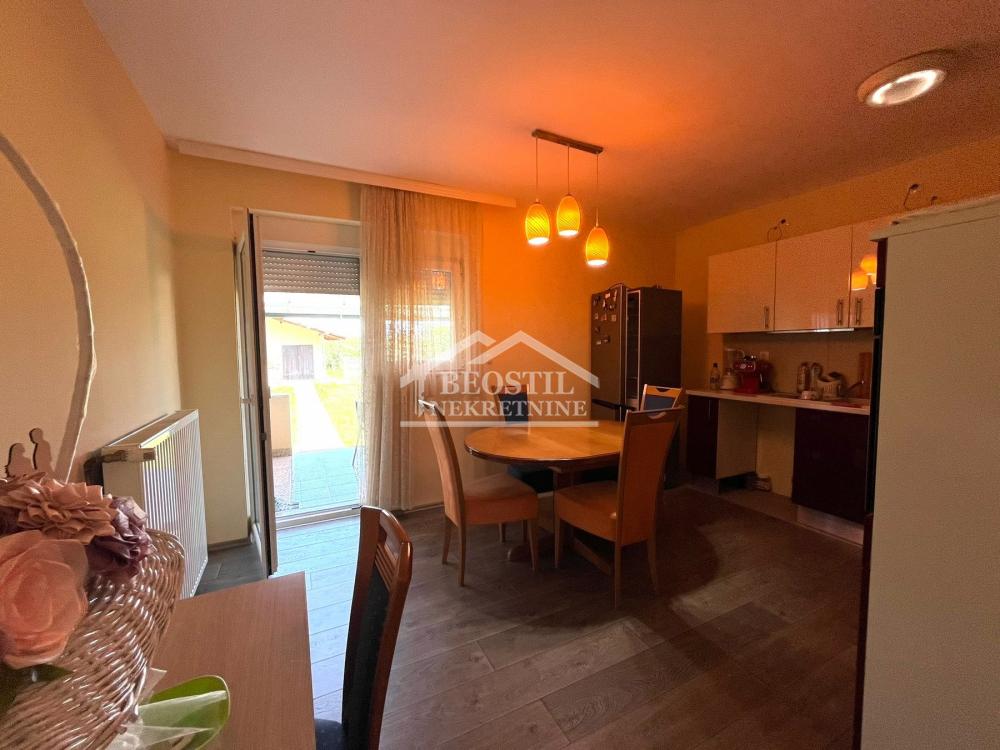 Kuća Prodaja Smederevo Kuća Prodaja Smederevo 250 m2
