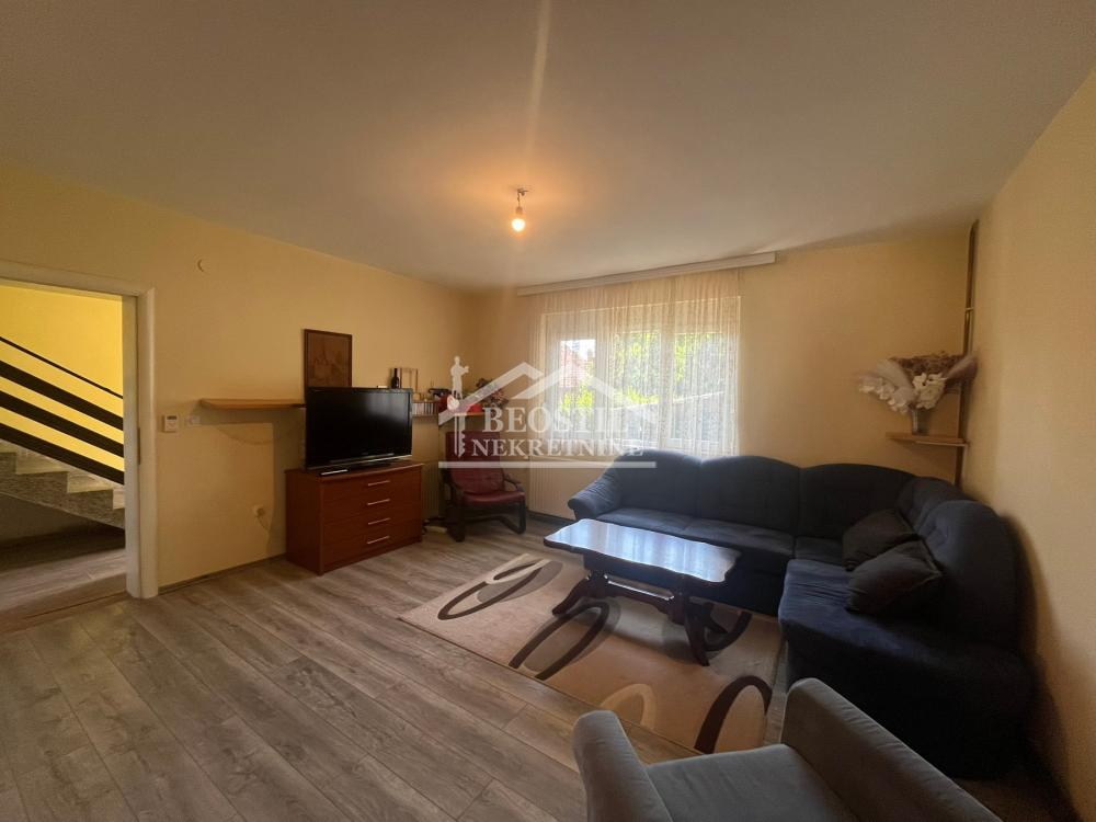 Kuća Prodaja Smederevo Kuća Prodaja Smederevo 250 m2