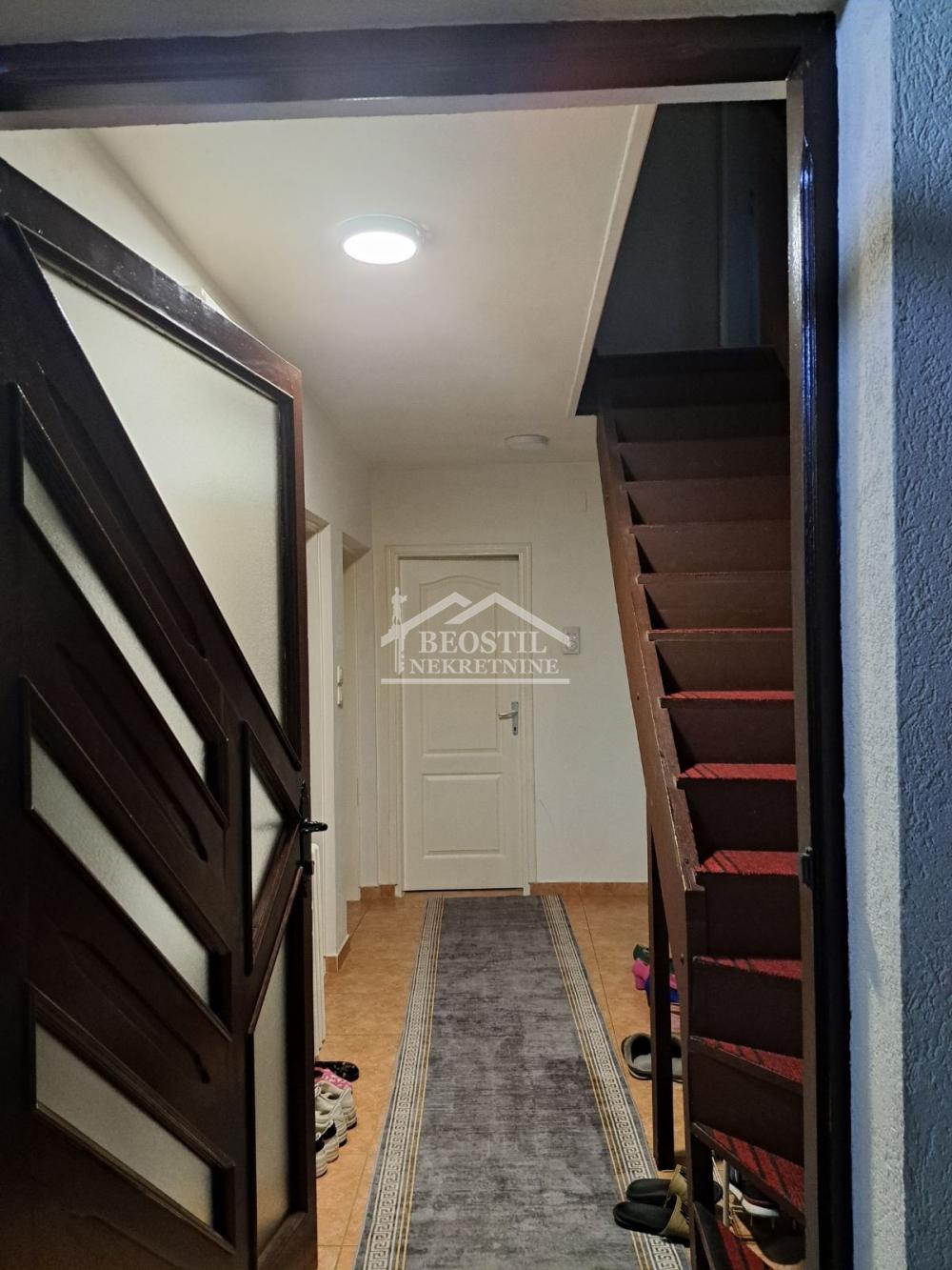 Kuća na prodaju, Obrenovac, Beograd, 131m², 300.000 €