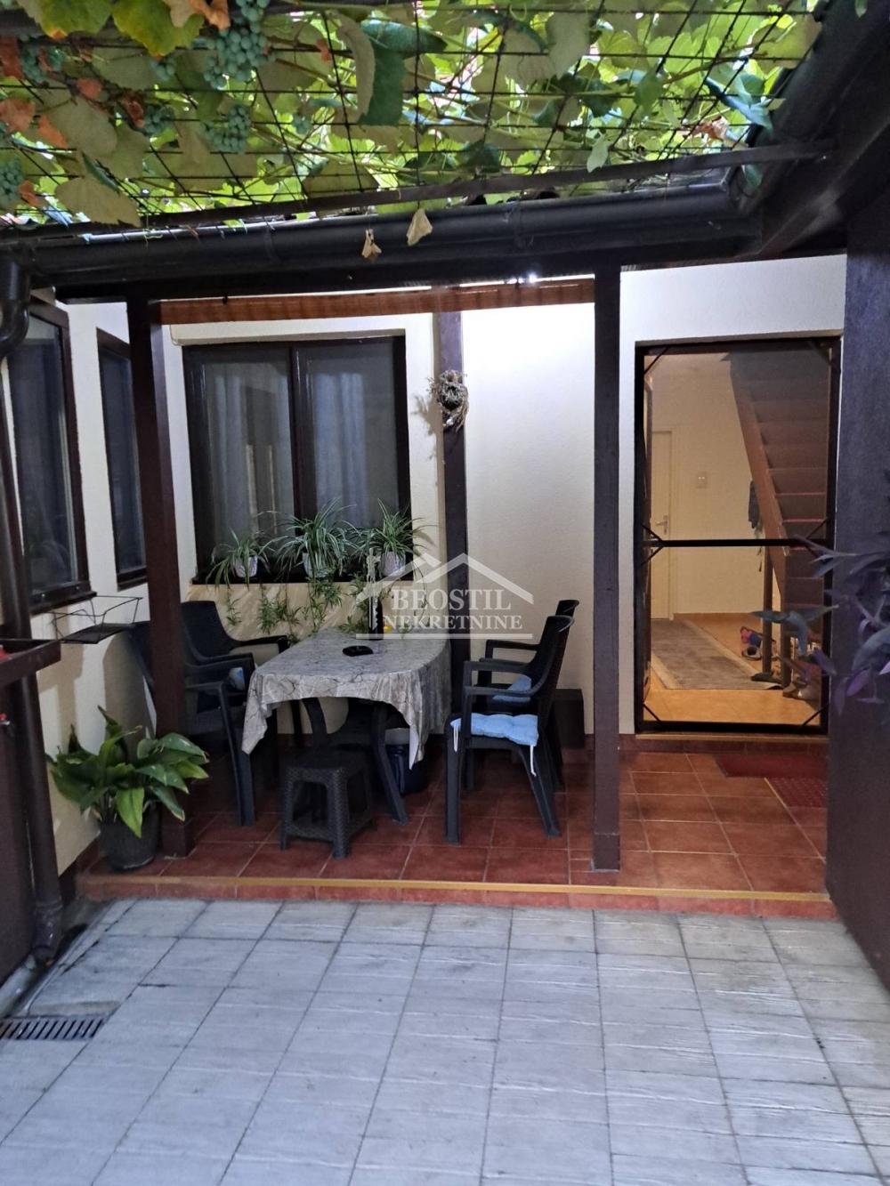 Kuća na prodaju, Obrenovac, Beograd, 131m², 300.000 €