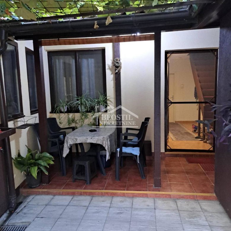 Kuća na prodaju, Obrenovac, Beograd, 131m², 300.000 €