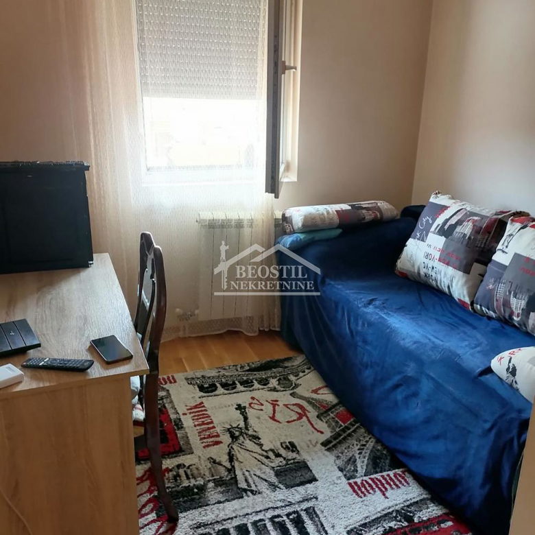Dvoiposoban stan na prodaju, Ledine, Beograd, 55m², 142.900 €