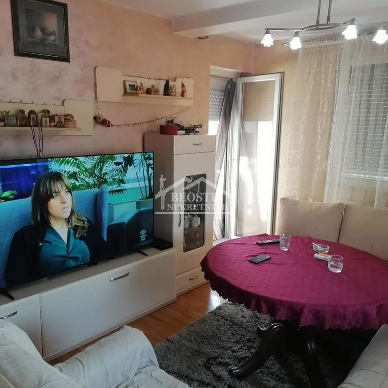 Stan Prodaja Beograd Ledine 55 m2