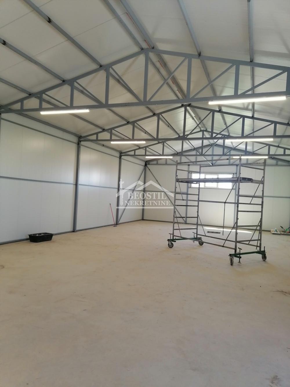 Lokal Izdavanje Beograd Ledine 180 m2