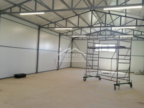 Lokal Izdavanje Beograd Ledine 180 m2