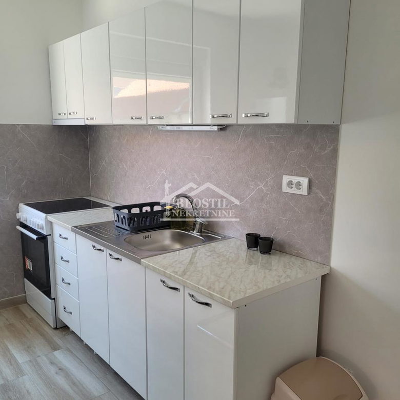 Stan Izdavanje Beograd Altina 55 m2