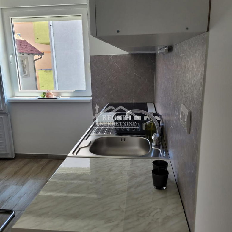 Stan Izdavanje Beograd Altina 55 m2