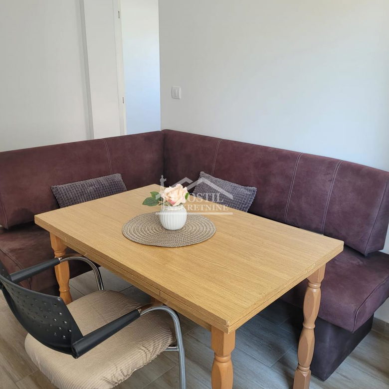 Stan Izdavanje Beograd Altina 55 m2