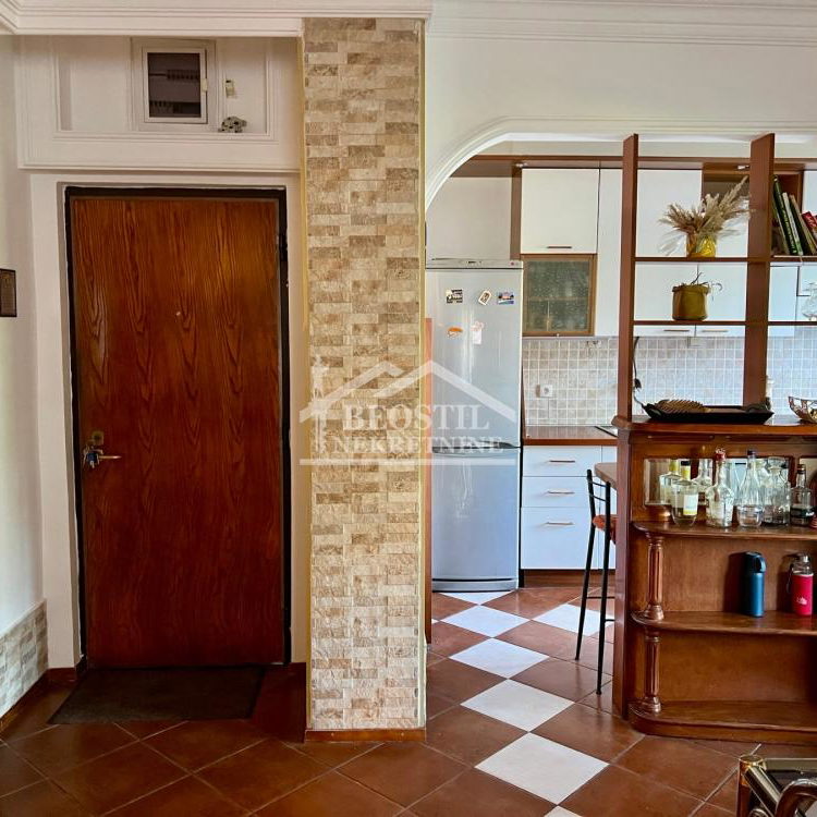 Stan Prodaja Beograd Košutnjak 150 m2