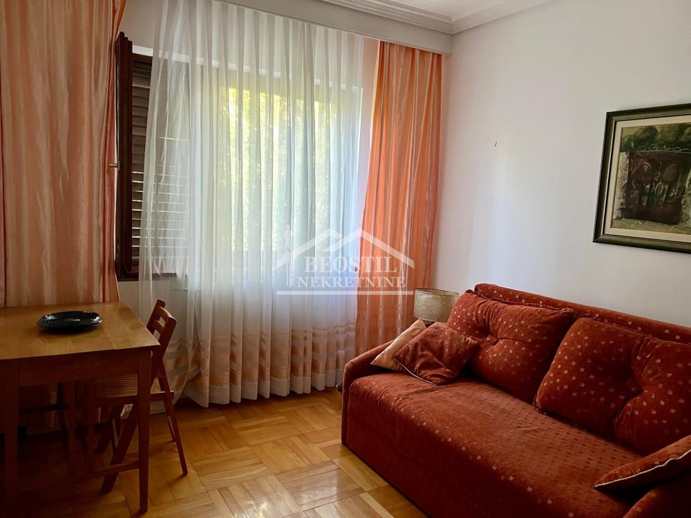 132025579_7_20260806121120 Stan Prodaja Beograd Košutnjak 150 m2
