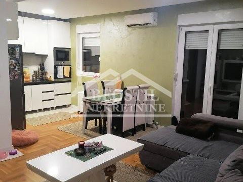 Stan Prodaja Beograd Ledine 80 m2