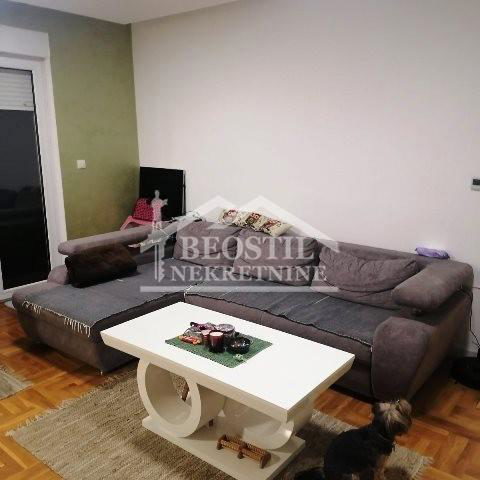 Stan Prodaja Beograd Ledine 80 m2