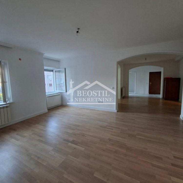 Četvorosoban stan na prodaju, Tašmajdan, Beograd, 90m², 368.900 €