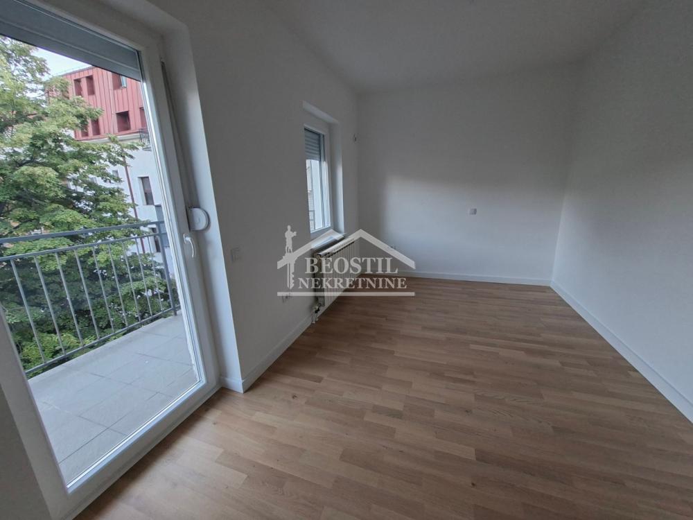 132025608_17_20260811111600 Četvorosoban stan na prodaju, Tašmajdan, Beograd, 90m², 368.900 €