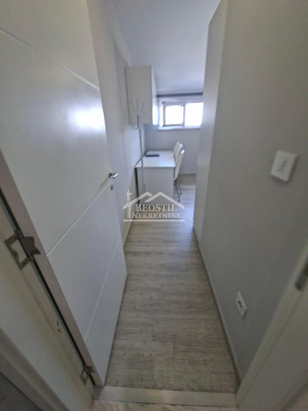 Stan Prodaja Beograd Đeram Pijaca 118 m2