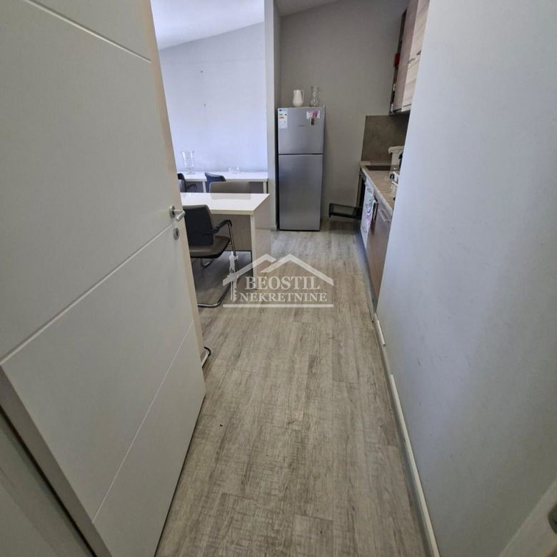 Stan Prodaja Beograd Đeram Pijaca 118 m2