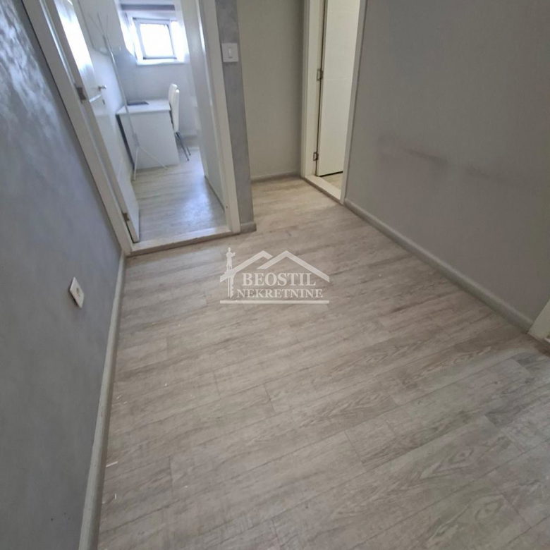 Petosoban stan na prodaju, Đeram Pijaca, Beograd, 118m², 349.000 €