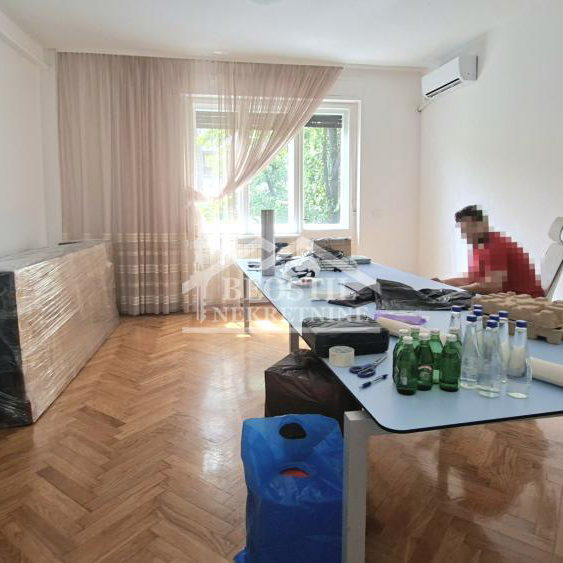 Stan Izdavanje Beograd Politika 78 m2