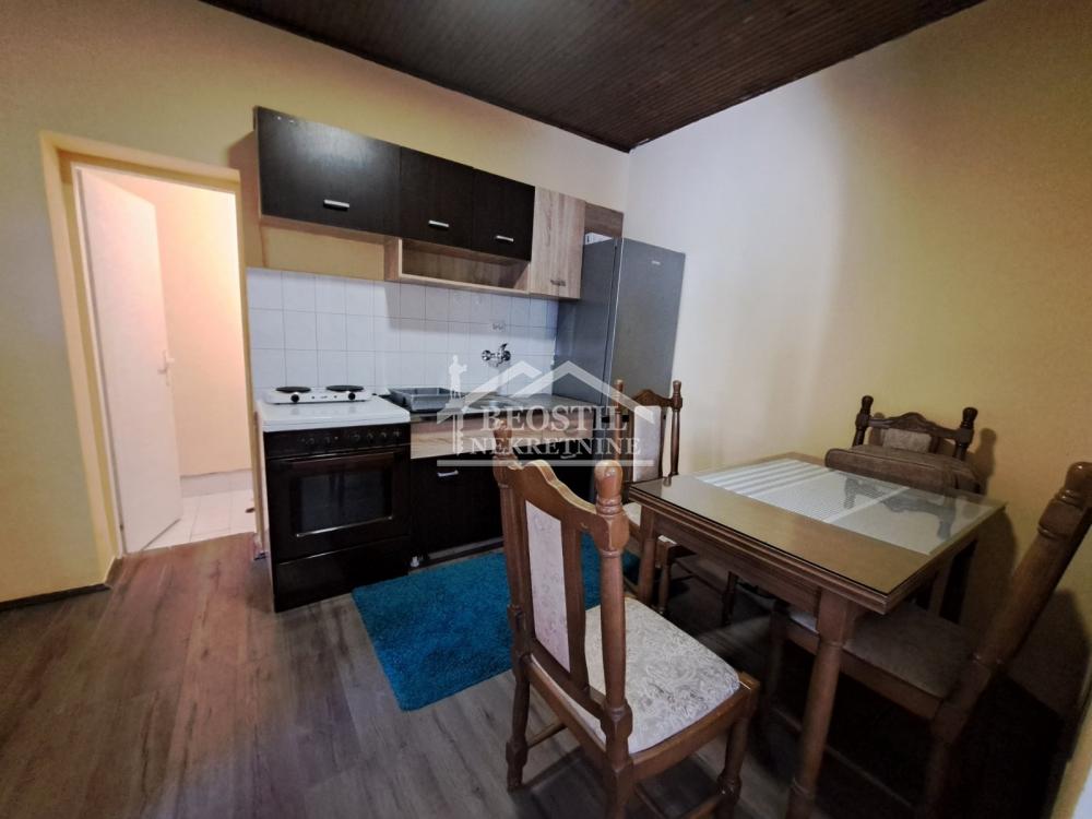 Stan Prodaja Beograd Centar (Savski Venac) 27 m2