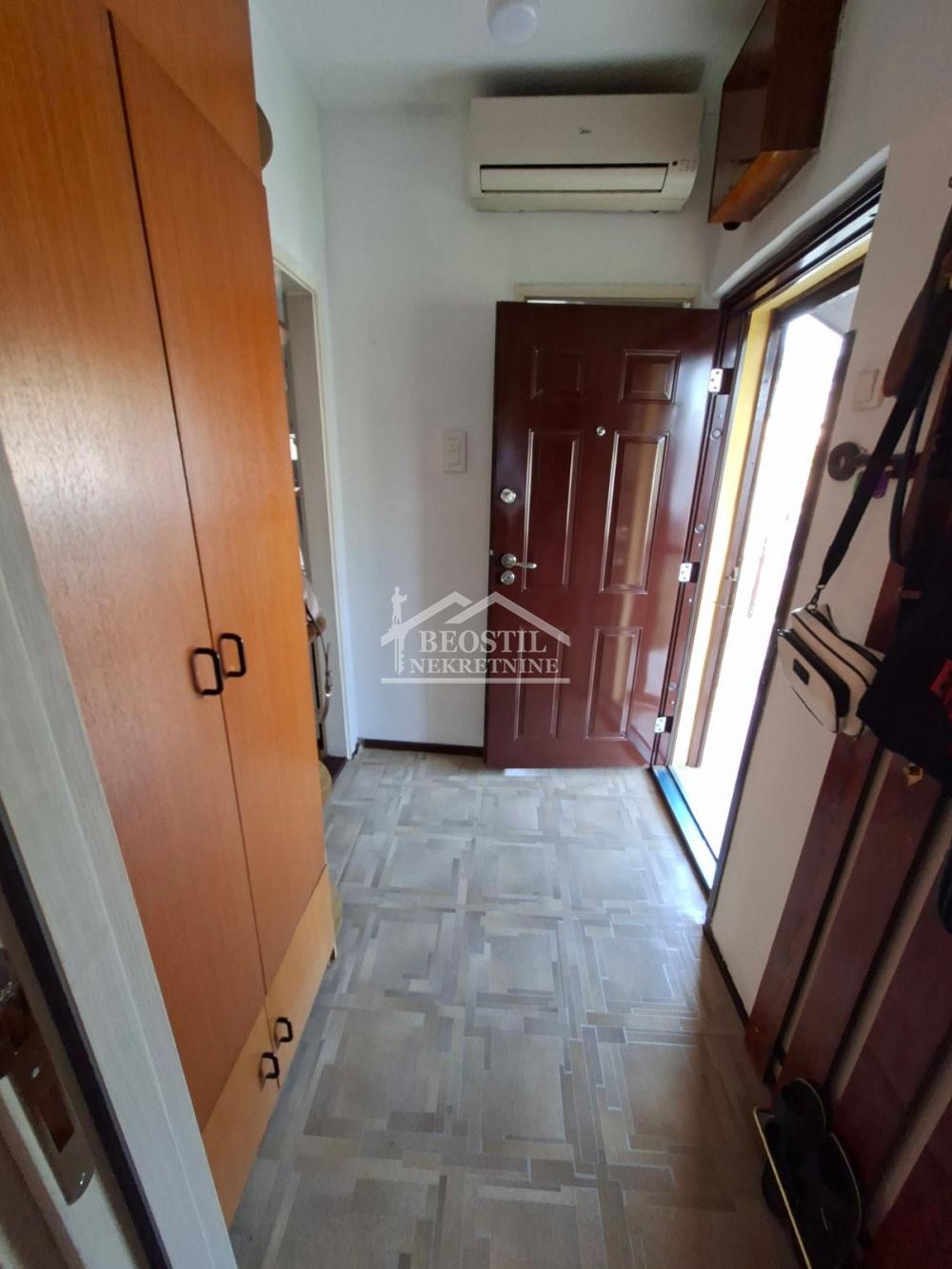 Stan Prodaja Beograd Stan Prodaja Beograd Zemun Polje 34 m2