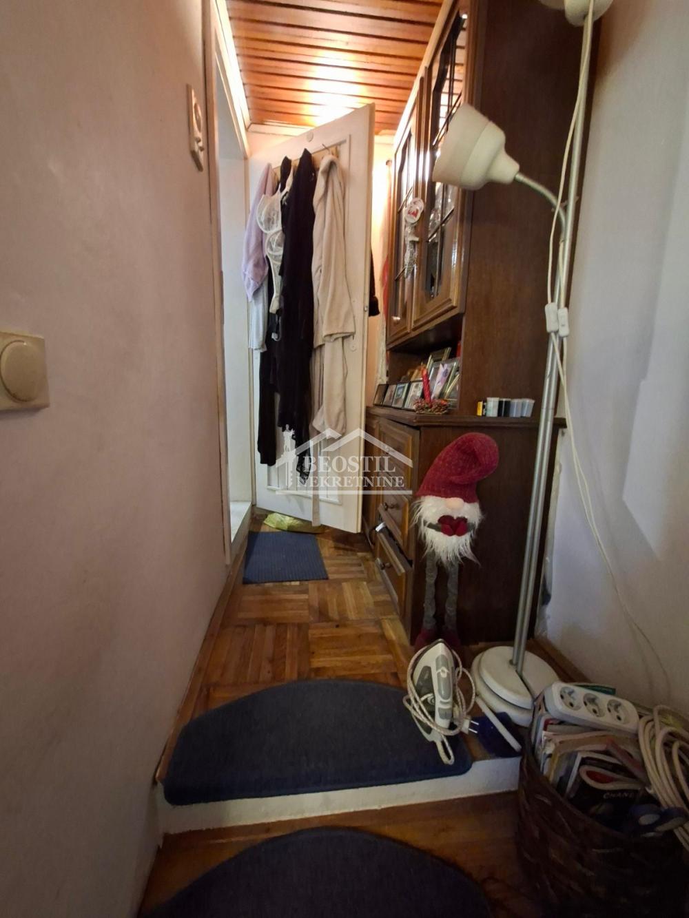 Stan Prodaja Beograd Stan Prodaja Beograd Petlovo Brdo 25 m2