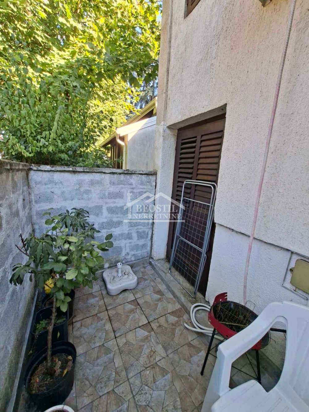 Stan Prodaja Beograd Stan Prodaja Beograd Petlovo Brdo 25 m2