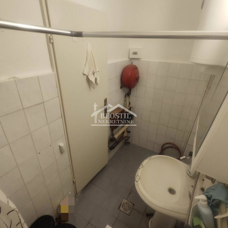 Stan Prodaja Beograd Centar (Zemun) 22 m2