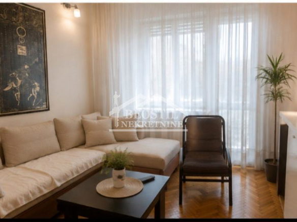 Stan Prodaja Beograd Centar (Savski Venac) 57 m2